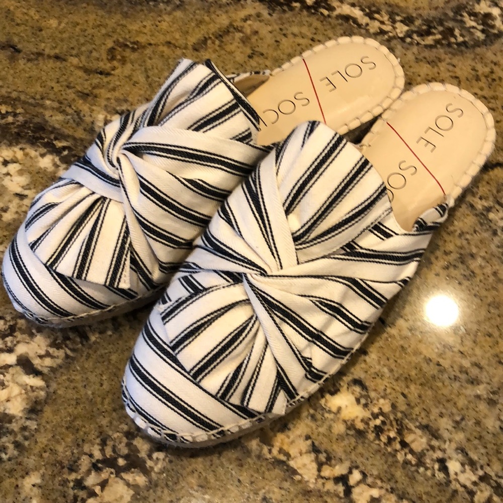 Sole Society  linen slides size 7 never worn.